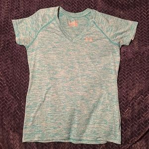 Under armour heat gear semi fitted